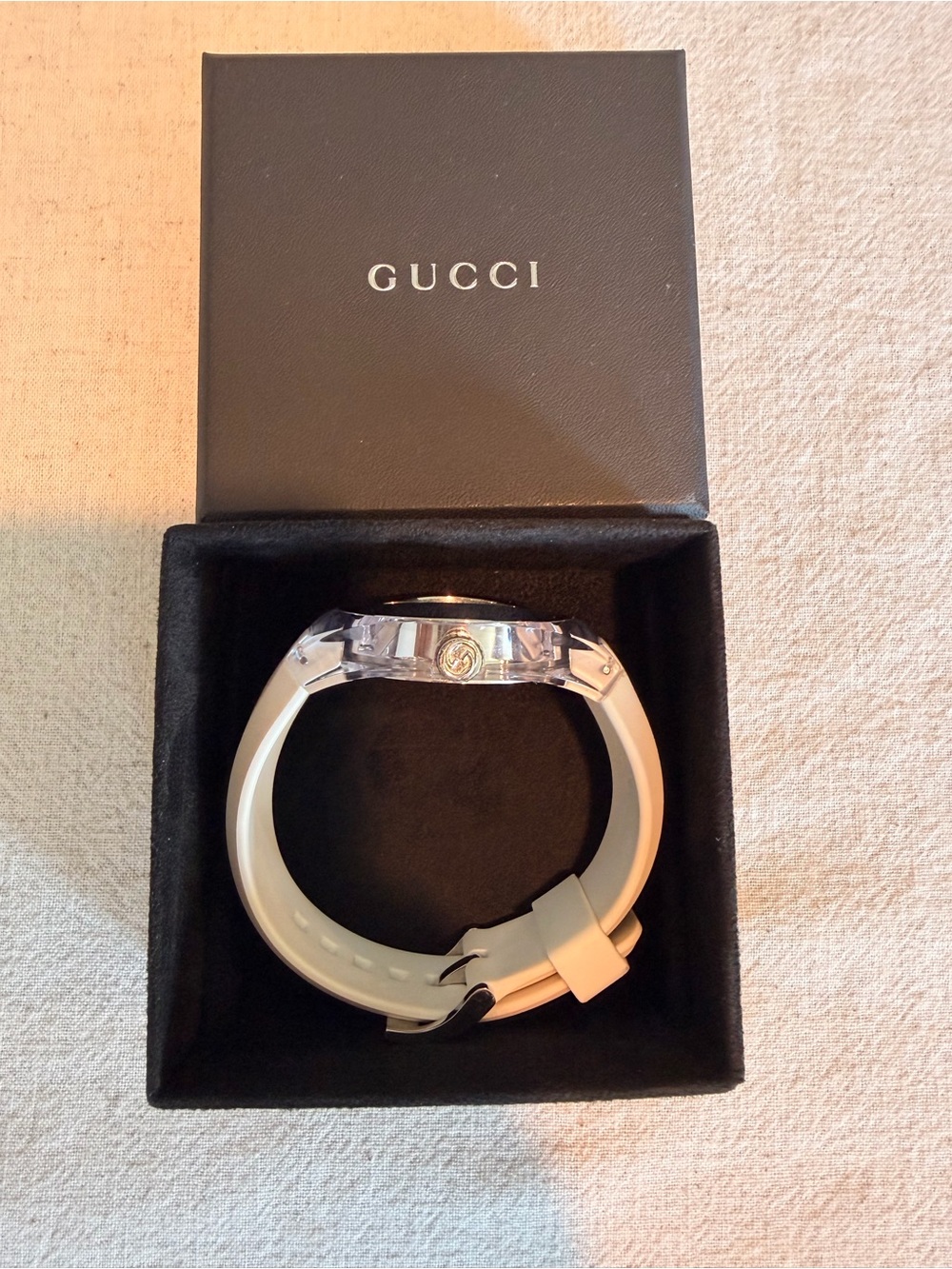 Gucci Men's Silver Stainless Steel & Resin 46mm Watch - Picture 3 of 3